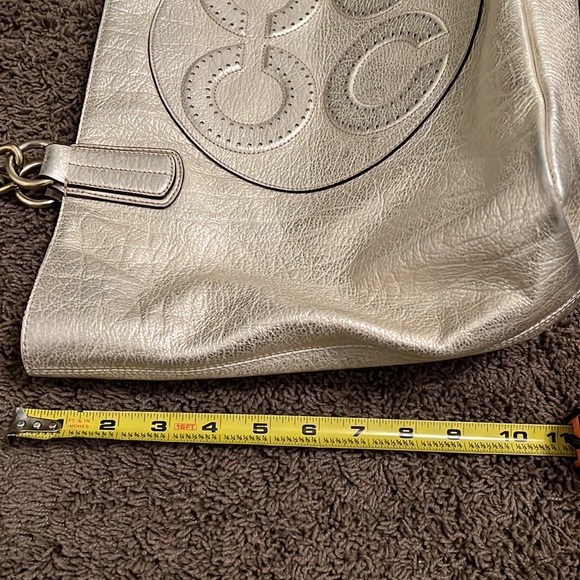 REDUCED ‼️ Coach Leather Satchel - Picture 8 of 13